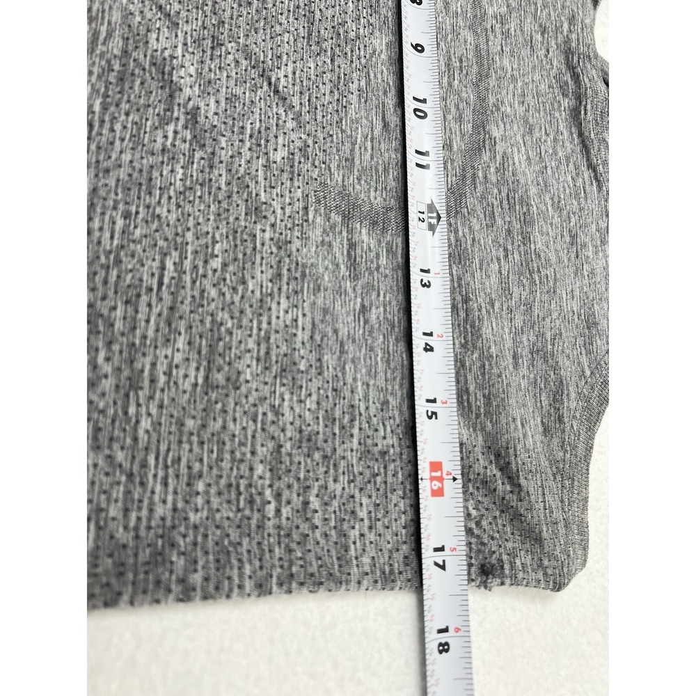 Lululemon Swiftly Tech Tank Top Racerback Womens Size 10 Gray Heather Gym Run - Picture 7 of 7